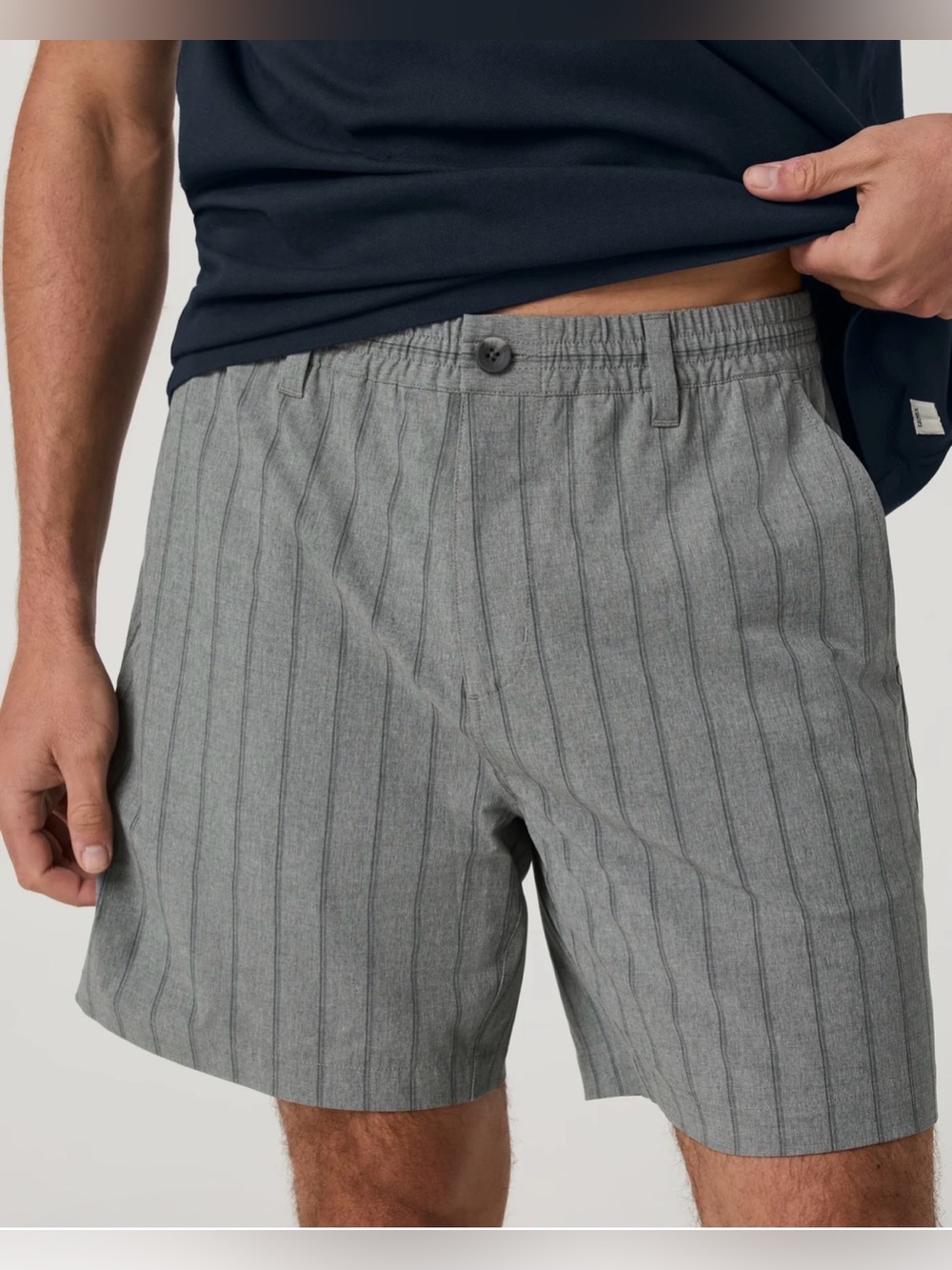 Vuori Aim Elastic Waist Short 7"